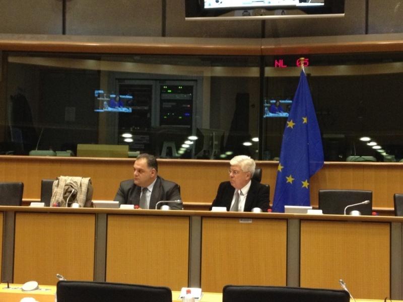 5-12-2013 ΥΠΟΥΡΓΟΣ ΒΡΥΞΕΛΕΣ 1