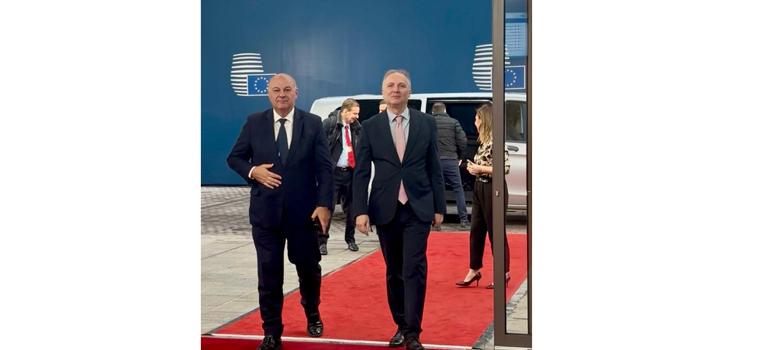 fototypos2302260