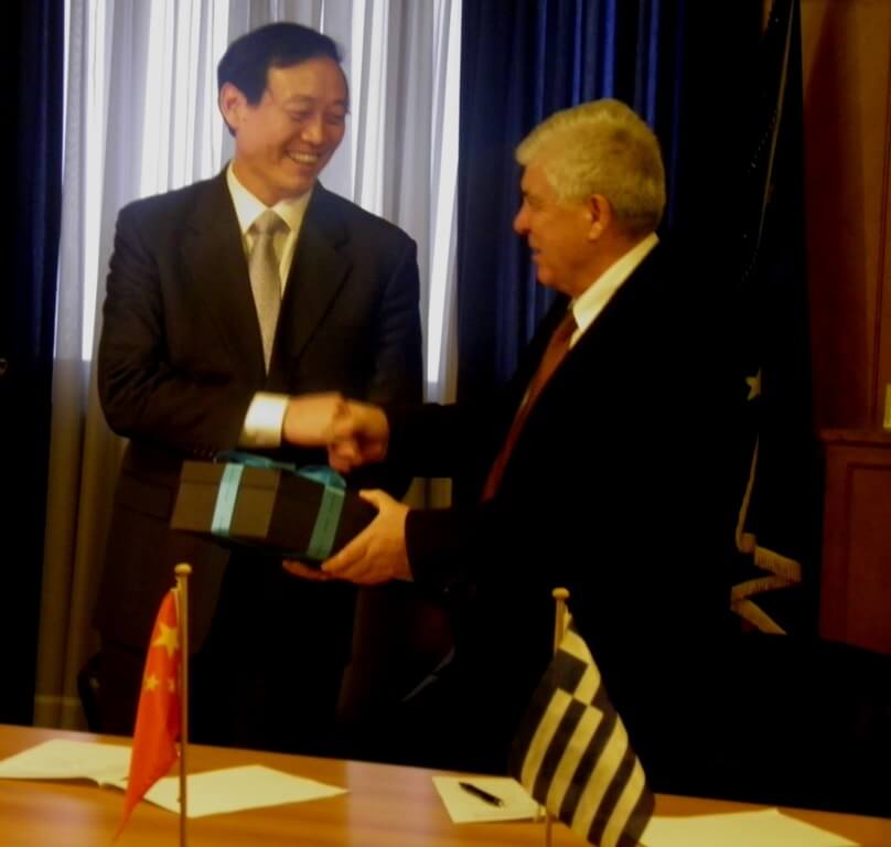 foto2- episkepsi Yfipourgou Georgias Kinas